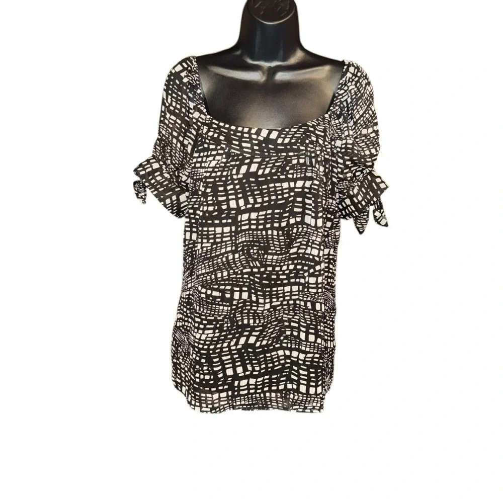 Ninety Women’s Black White Abstract Print Top Large Elastic Sleeve Blouse - Picture 2 of 6